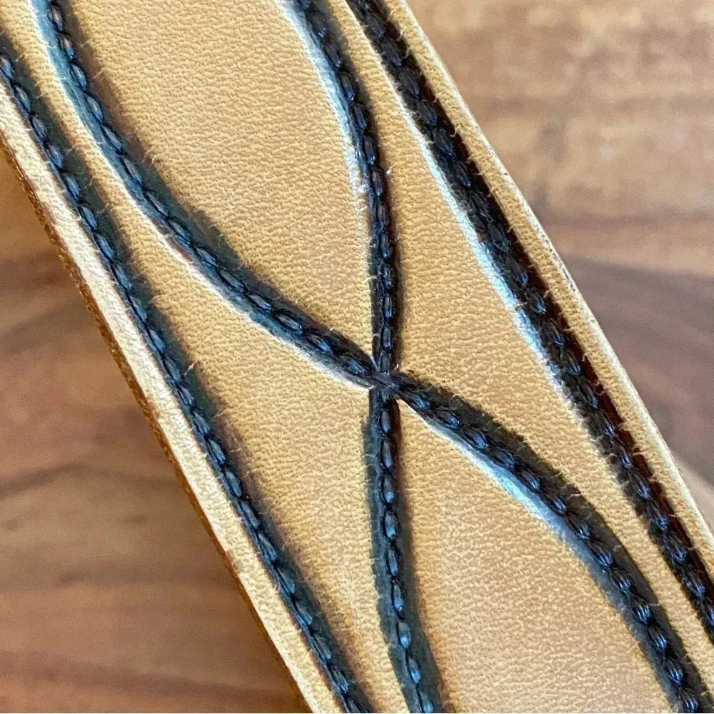 Sand & Sage Leather Cowboy Belt with Large Buckle Size 34 Hand finished